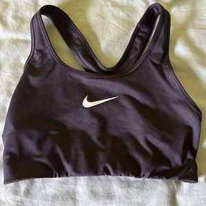 NIKE SPORTS BRAS